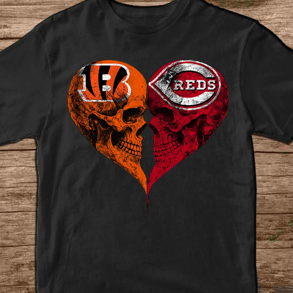 9cwnmbxj/products/6a0208395312a29131cac641/attributes-slide:t-shirt,color:black/FoxxCgQMjK