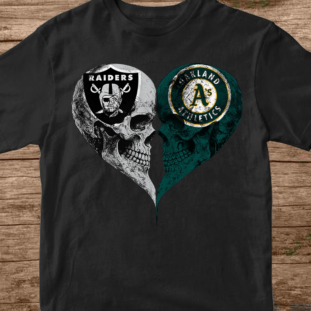 9cwnmbxj/products/6a02a828e5eb82b6f4f9b46b/attributes-slide:t-shirt,color:black/CV2170sDmJ