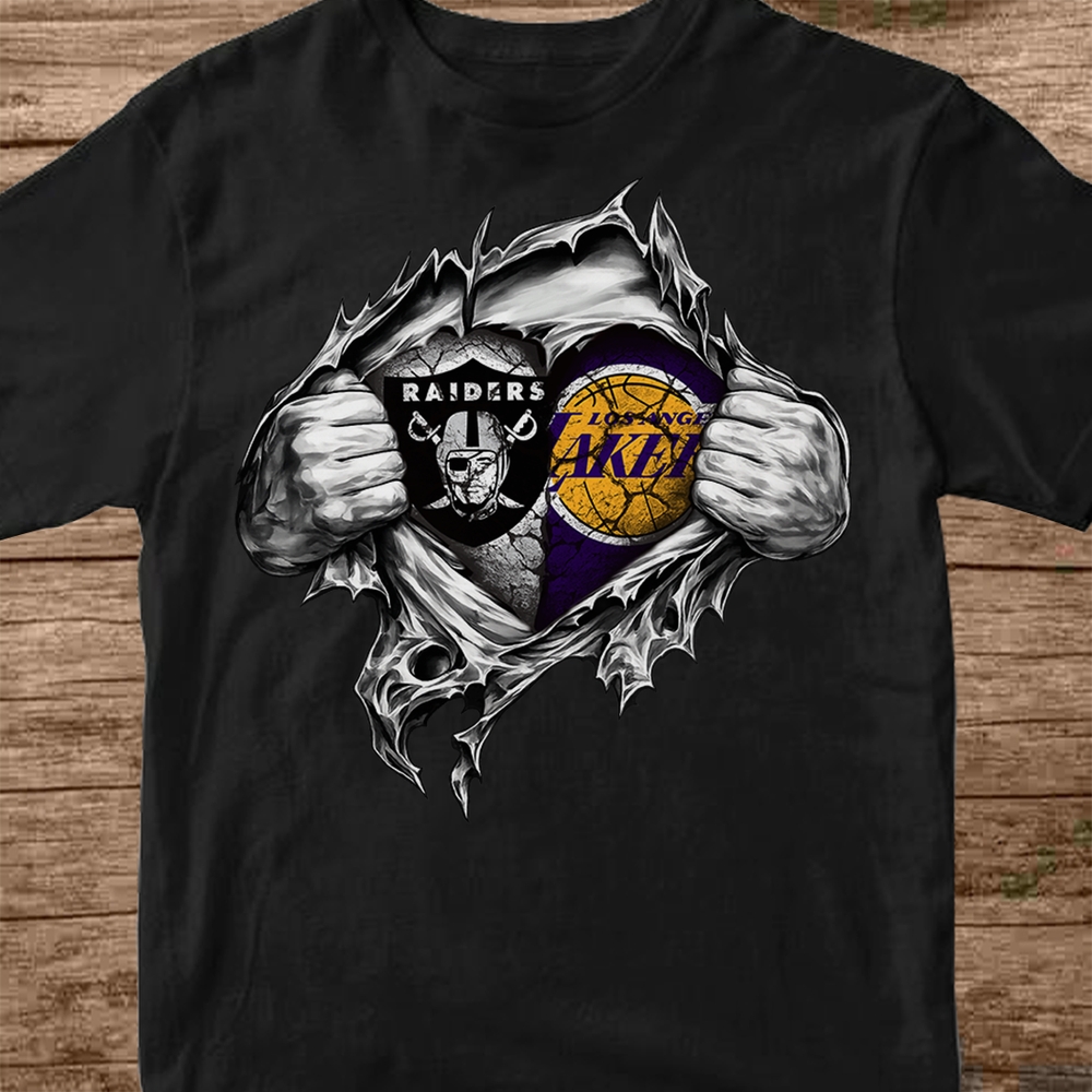 9cwnmbxj/products/6a0815156e427d23b30e0260/attributes-slide:t-shirt,color:black/UXPhDZMHVv