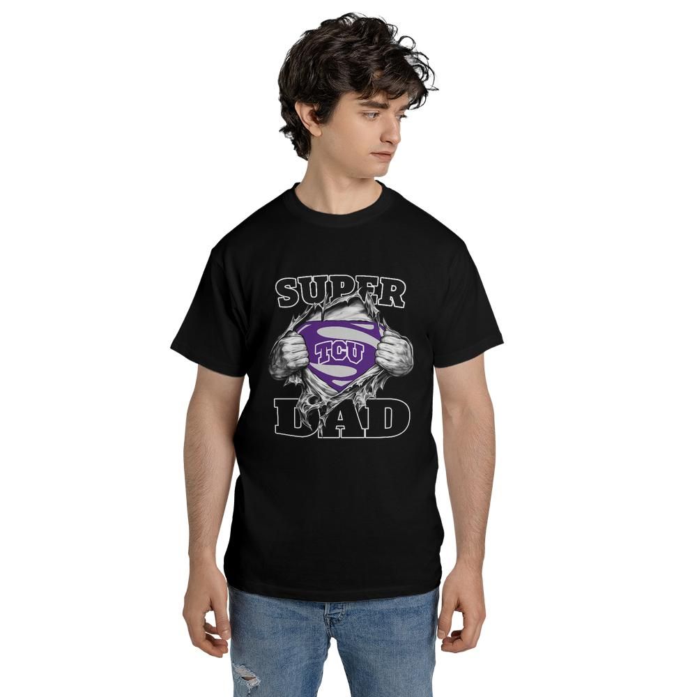 9cwnmbxj/products/6a0d8c82942fbe4b8b95e5d0/attributes-slide:t-shirt_db,color:black/front-name:Front_Model-QVhKMdr8C