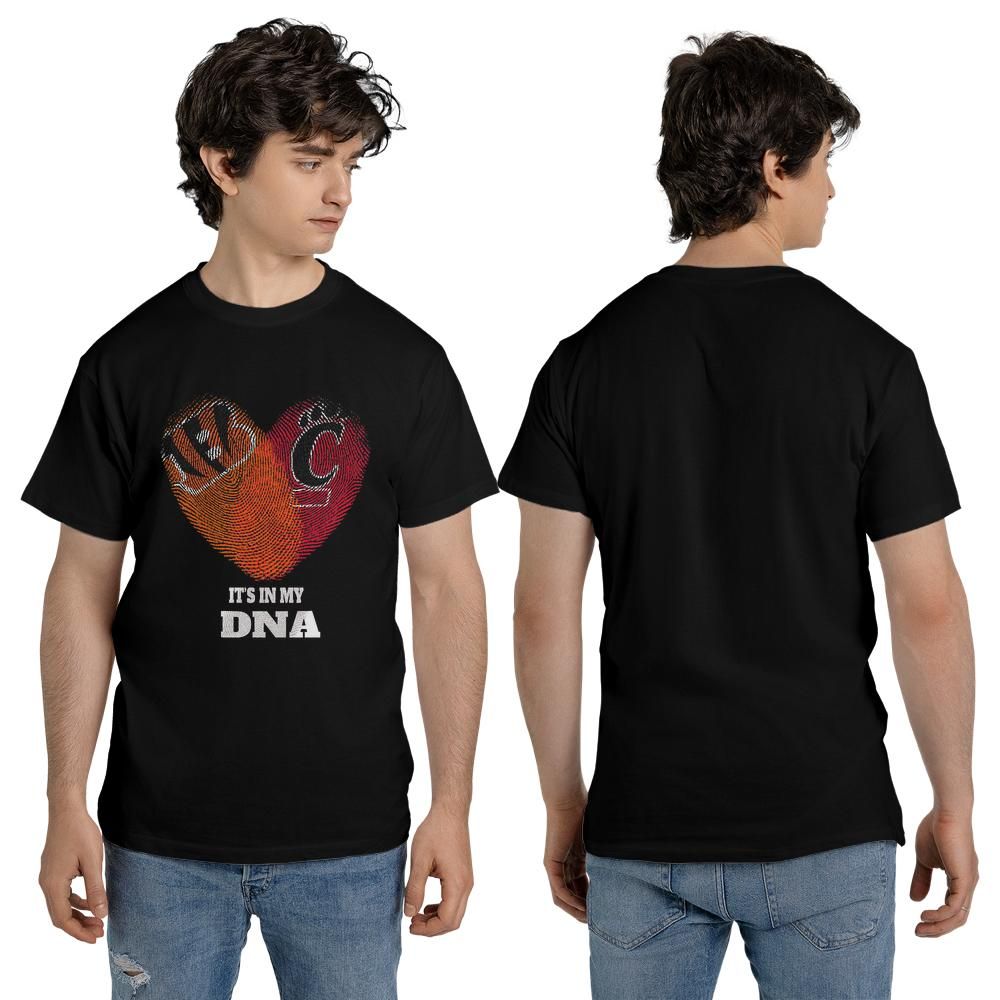 9cwnmbxj/products/6a10aa8f8fd7f20751b4d117/attributes-slide:t-shirt_db,color:black/back-name:Front_Back_Model-gPah3ANtIR