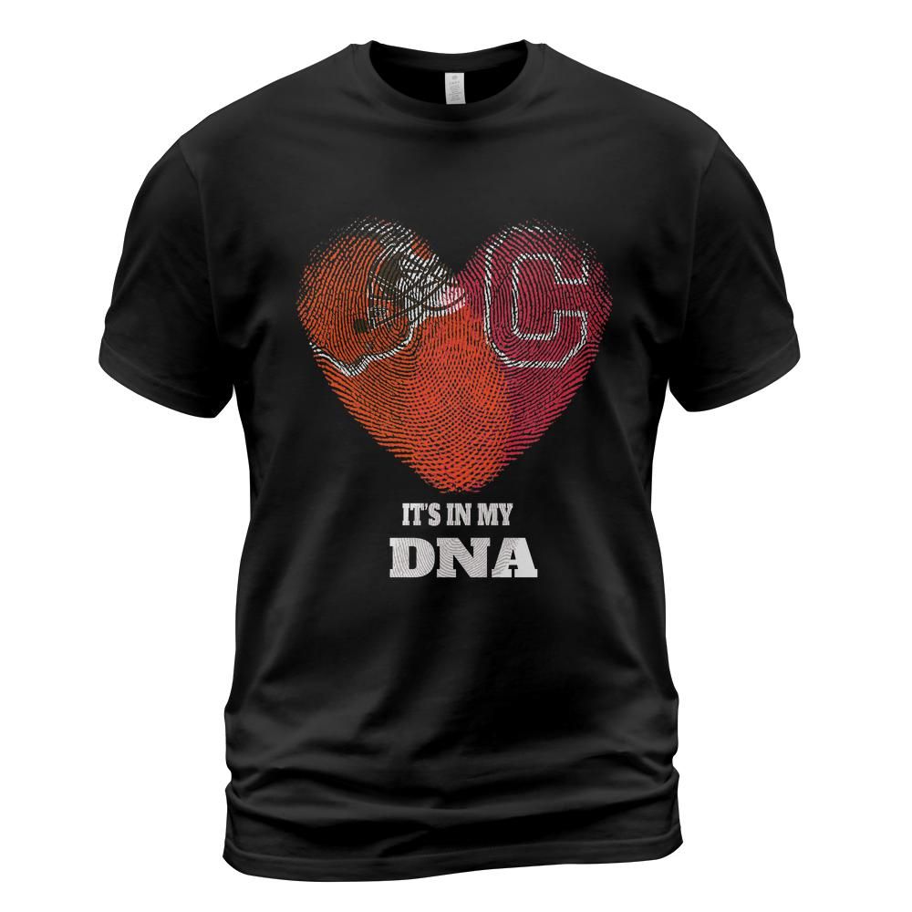 9cwnmbxj/products/6a10aae357586c5401c01dce/attributes-slide:t-shirt_db,color:black/front-name:Front-A_izIjzPfg