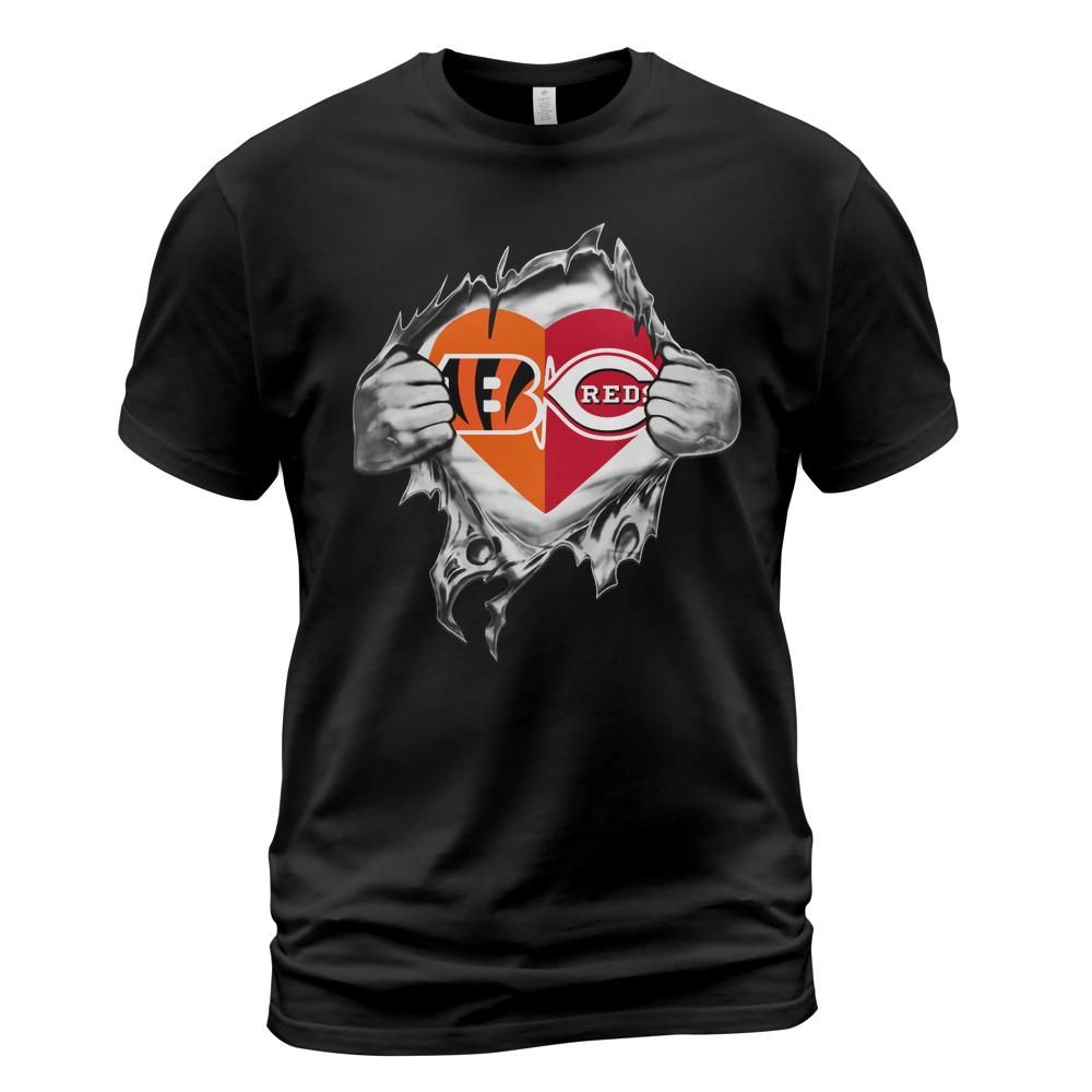 9cwnmbxj/products/6a1659c4602f3c4d93601cc8/attributes-slide:t-shirt,color:black/front-name:Front-C0yzfotekY