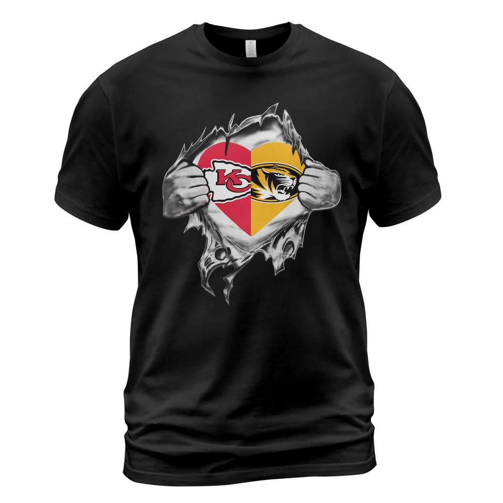 9cwnmbxj/products/6a16d50eaa9b345ceec76244/attributes-slide:t-shirt,color:black/front-name:Front-zCODzuqxxn