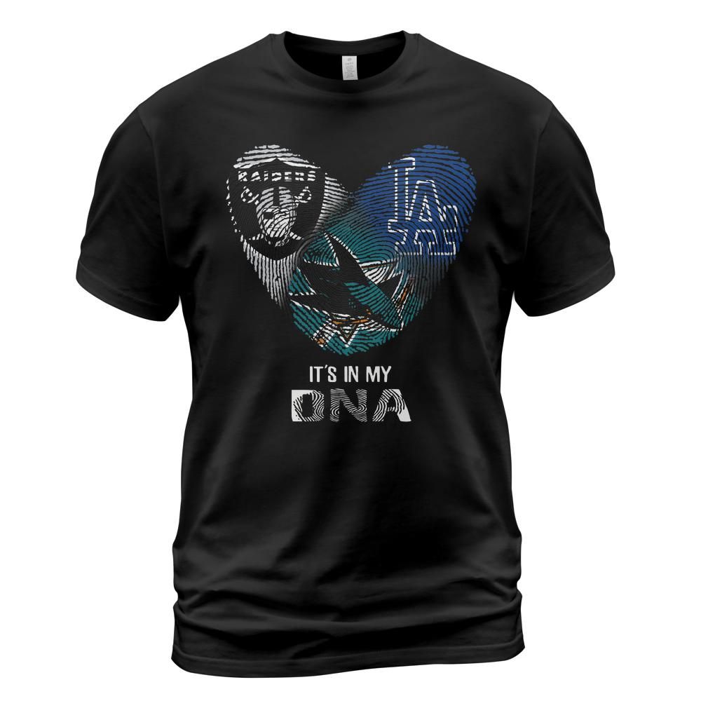 9cwnmbxj/products/6a17ac263dc5e20008e6a416/attributes-slide:t-shirt,color:black/front-name:Front-eArmwCPBkUC