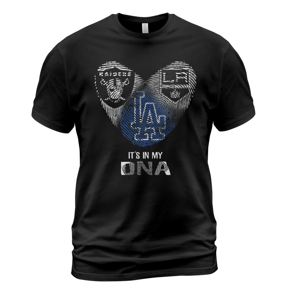 9cwnmbxj/products/6a17ac313dc5e20008e71566/attributes-slide:t-shirt,color:black/front-name:Front-WEp3gKXsWknh