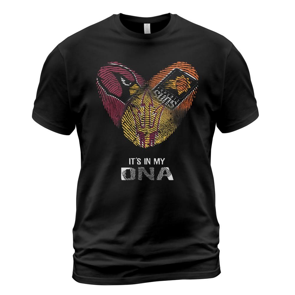 9cwnmbxj/products/6a17ac943dc5e20008ebd203/attributes-slide:t-shirt,color:black/front-name:Front-aqVHtKK6Pn