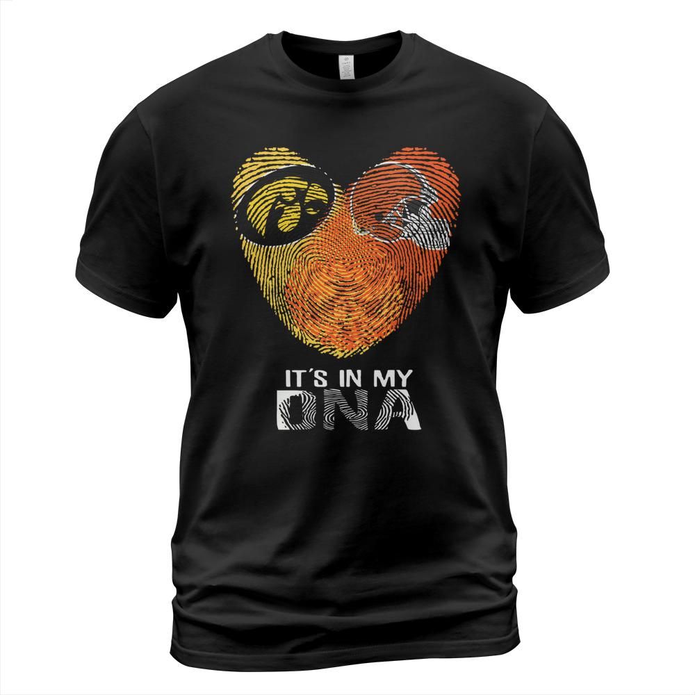 9cwnmbxj/products/6a17b8bc3dc5e200086c97a2/attributes-slide:2d-unisex-classic-t-shirt,color:black/front-BN0eb1zn6Bbc
