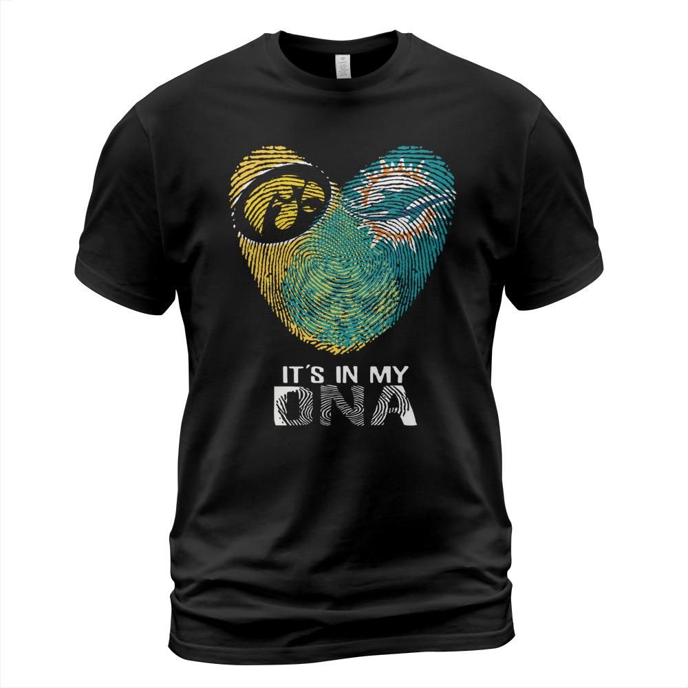 9cwnmbxj/products/6a17b8c03dc5e200086cc993/attributes-slide:2d-unisex-classic-t-shirt,color:black/front-DajhqdLajed