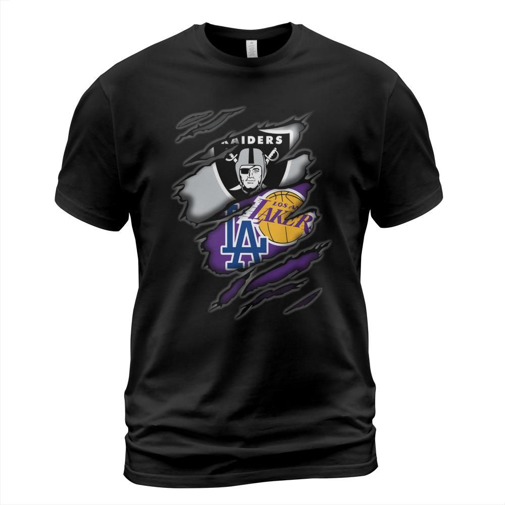 9cwnmbxj/products/6a17b9663dc5e2000872cfcf/attributes-slide:2d-unisex-classic-t-shirt,color:black/front-r578MbGOm45c