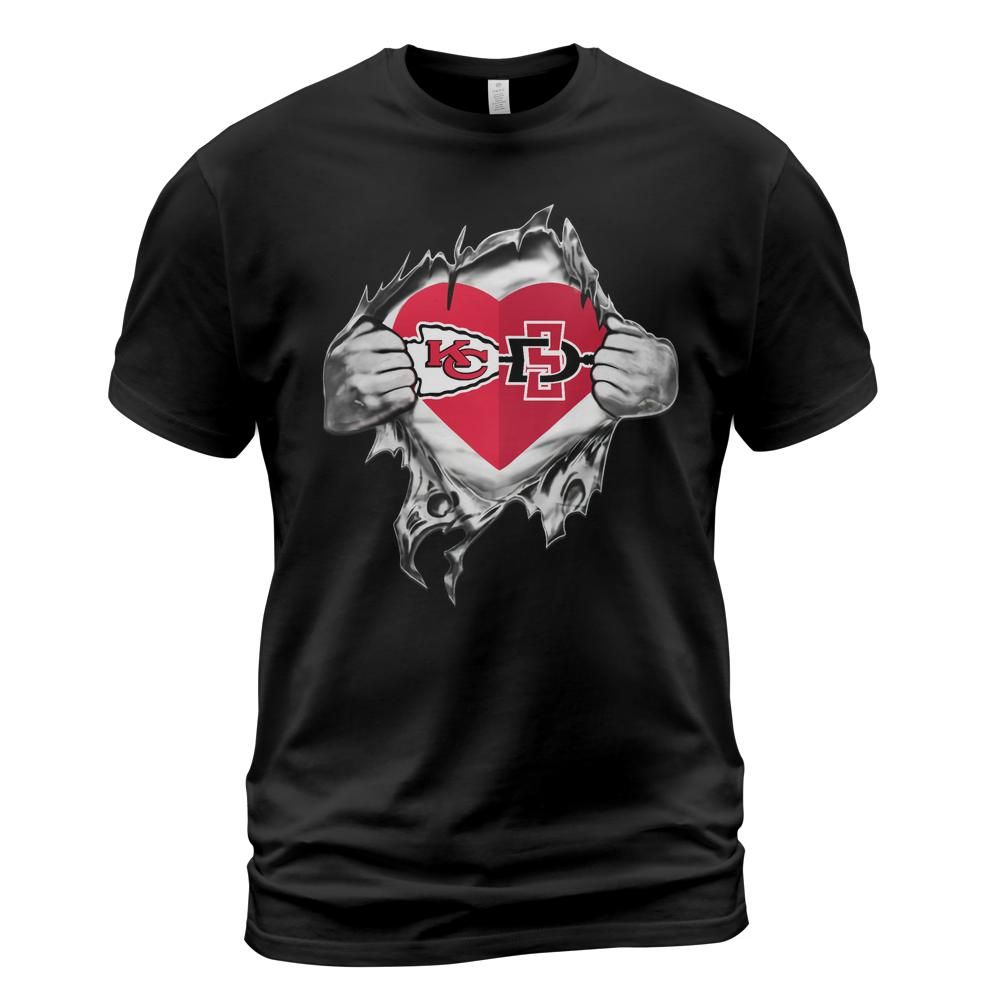9cwnmbxj/products/6a304ca95b8bbbc27064500c/attributes-slide:t-shirt,color:black/front-name:Front-2CA7EZ6_d