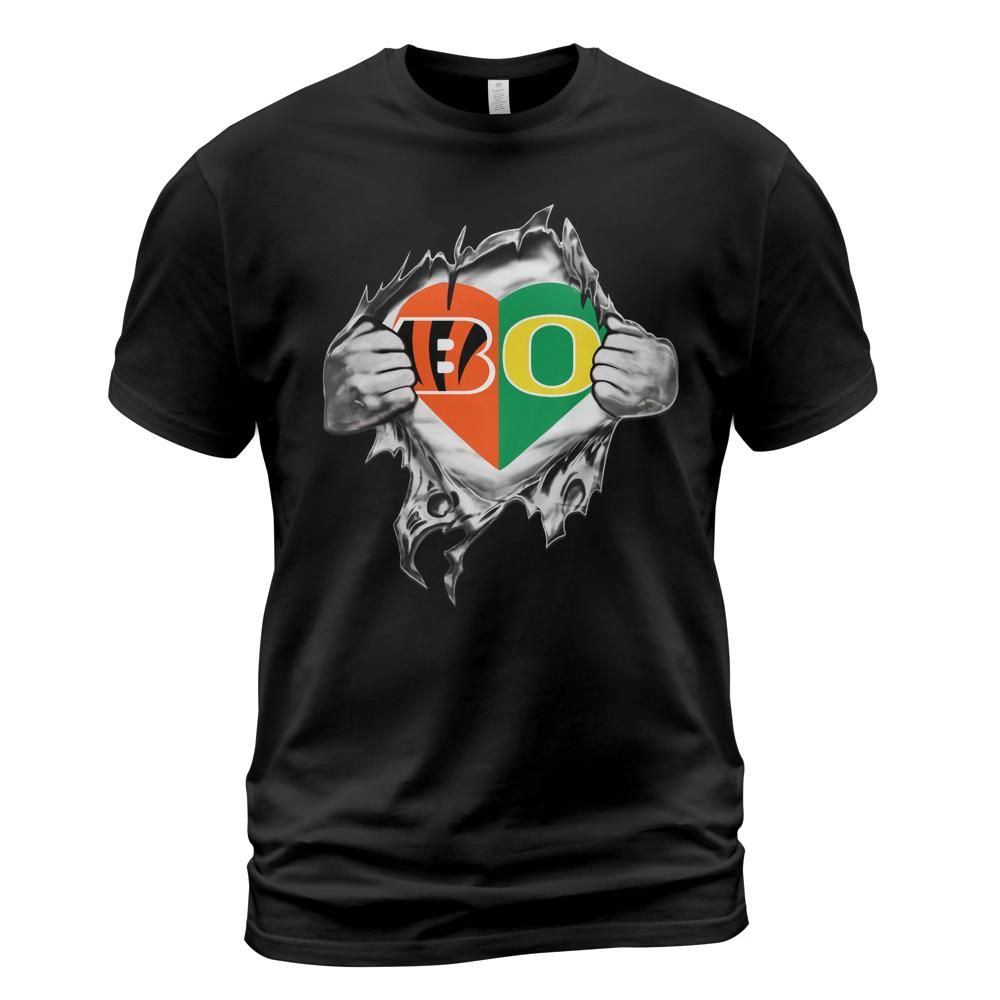 9cwnmbxj/products/6a368471eaa4b43fc4e44c12/attributes-slide:t-shirt,color:black/front-name:Front-pbGGQDEIc