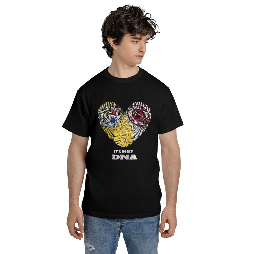 9cwnmbxj/products/6a47e56af8b8356f58aebe41/attributes-slide:t-shirt_db,color:black/front-name:Front_Model-MvkbL3PmP