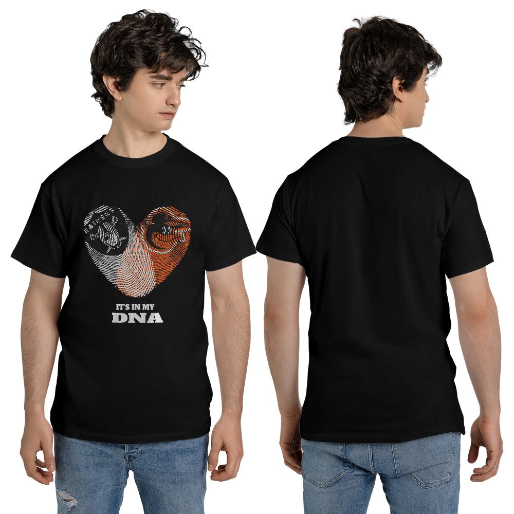 9cwnmbxj/products/6a47f40c1d78dd8c33ec2af2/attributes-slide:t-shirt_db,color:black/back-name:Front_Back_Model-hQfCK5jnOR