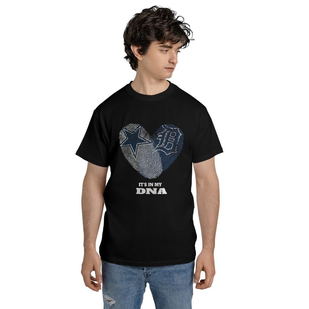 9cwnmbxj/products/6a4827f4aafca39fbf0576a0/attributes-slide:t-shirt_db,color:black/front-name:Front_Model-KtP2OzkGe