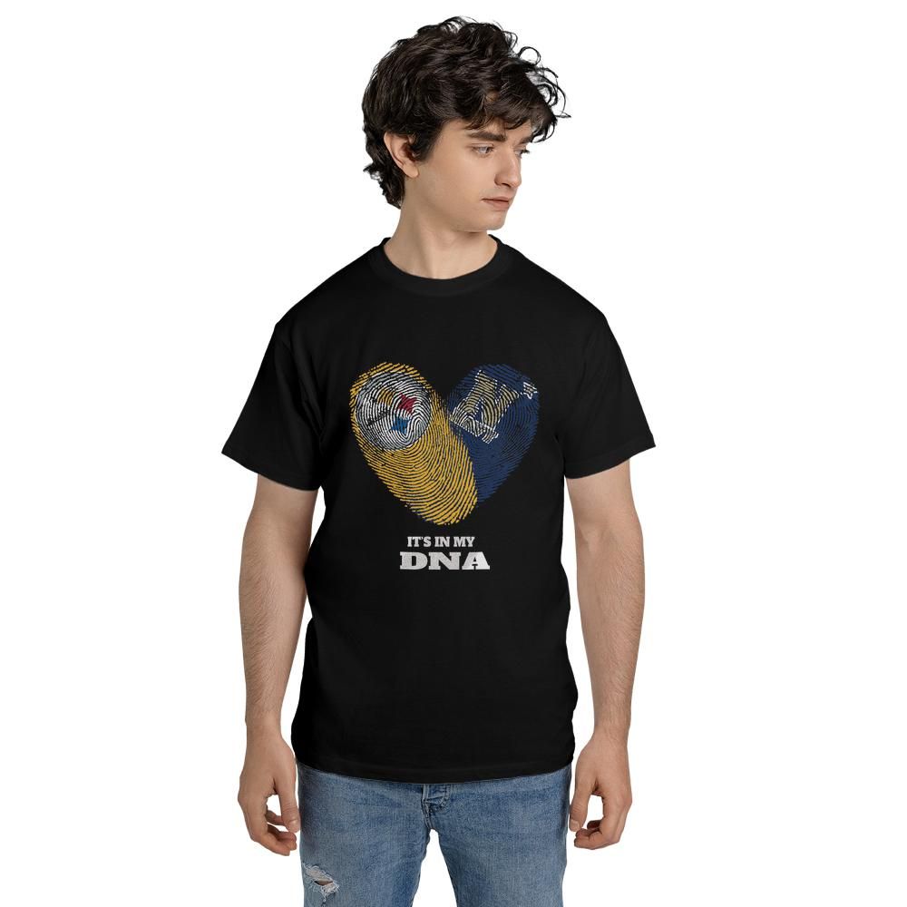9cwnmbxj/products/6a48321c9fe398c4dcc90a46/attributes-slide:t-shirt_db,color:black/front-name:Front_Model-WjsYWvfRh