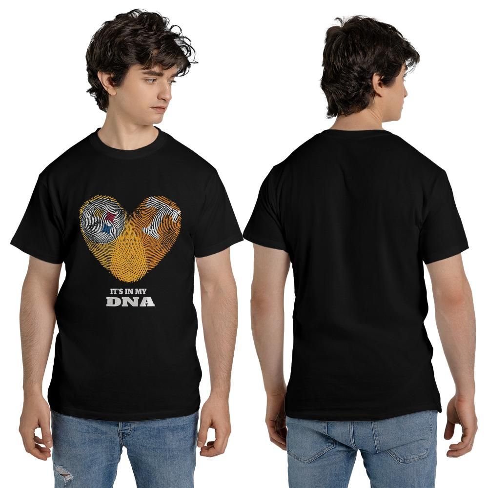 9cwnmbxj/products/6a4833d69fe3980548c9299f/attributes-slide:t-shirt_db,color:black/back-name:Front_Back_Model-JSk3cm4Li