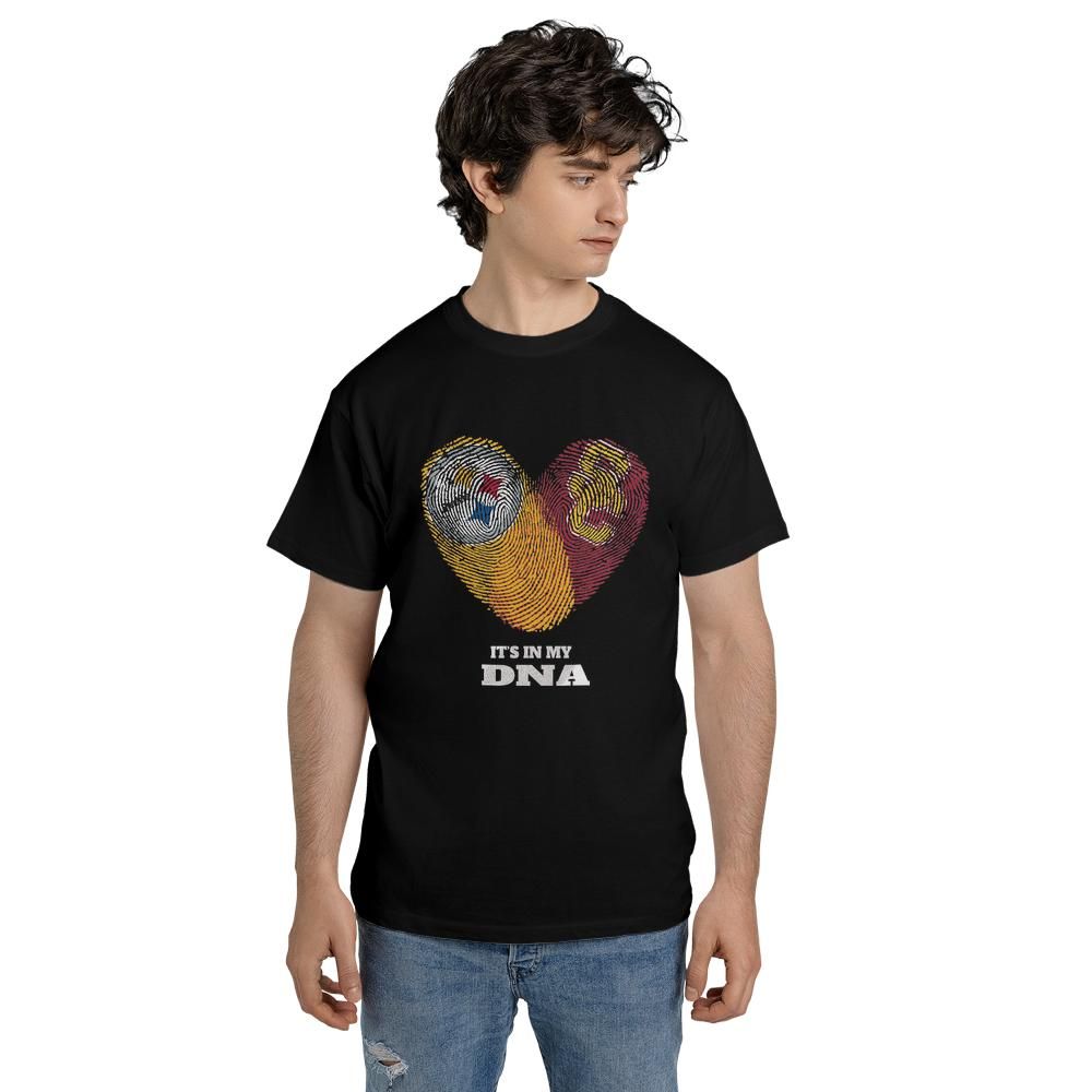 9cwnmbxj/products/6a4834366e4e0d587a84cbe0/attributes-slide:t-shirt_db,color:black/front-name:Front_Model-uPF3YGAE