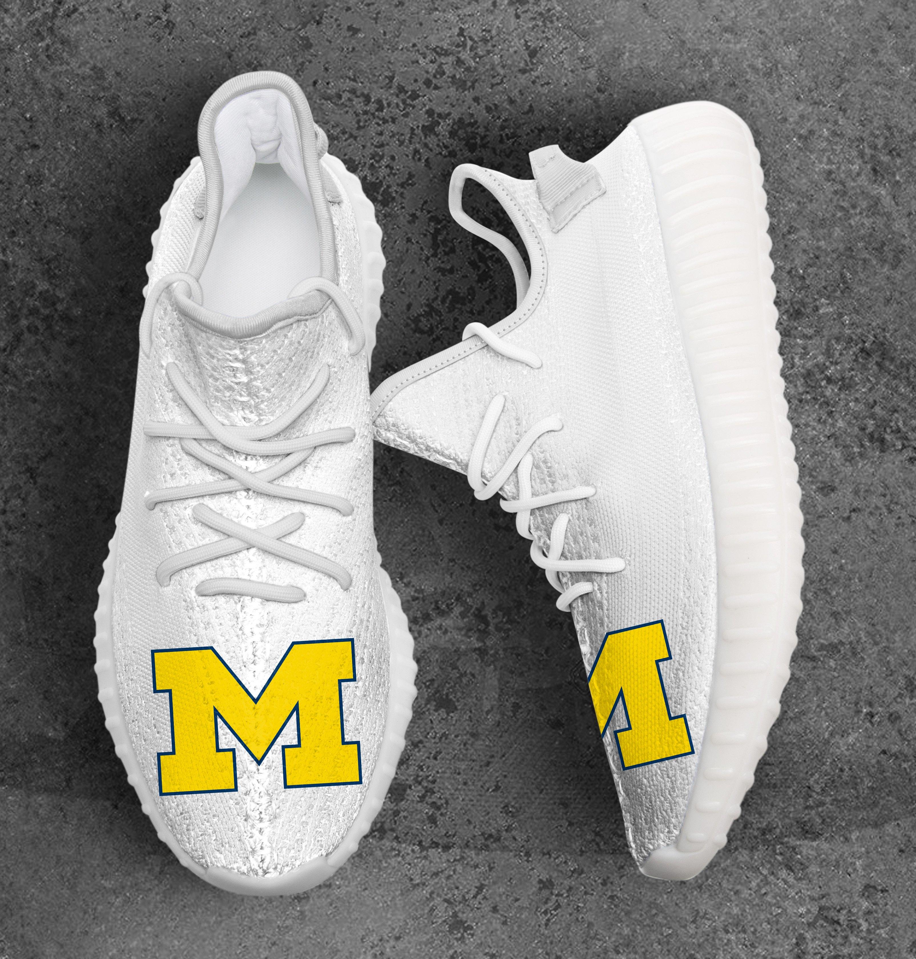 Michigan Wolverines NCAA Teams Yeezy Boost 350 V2 Shoes Sneaker Top Branding Trends 2020 (Copy)