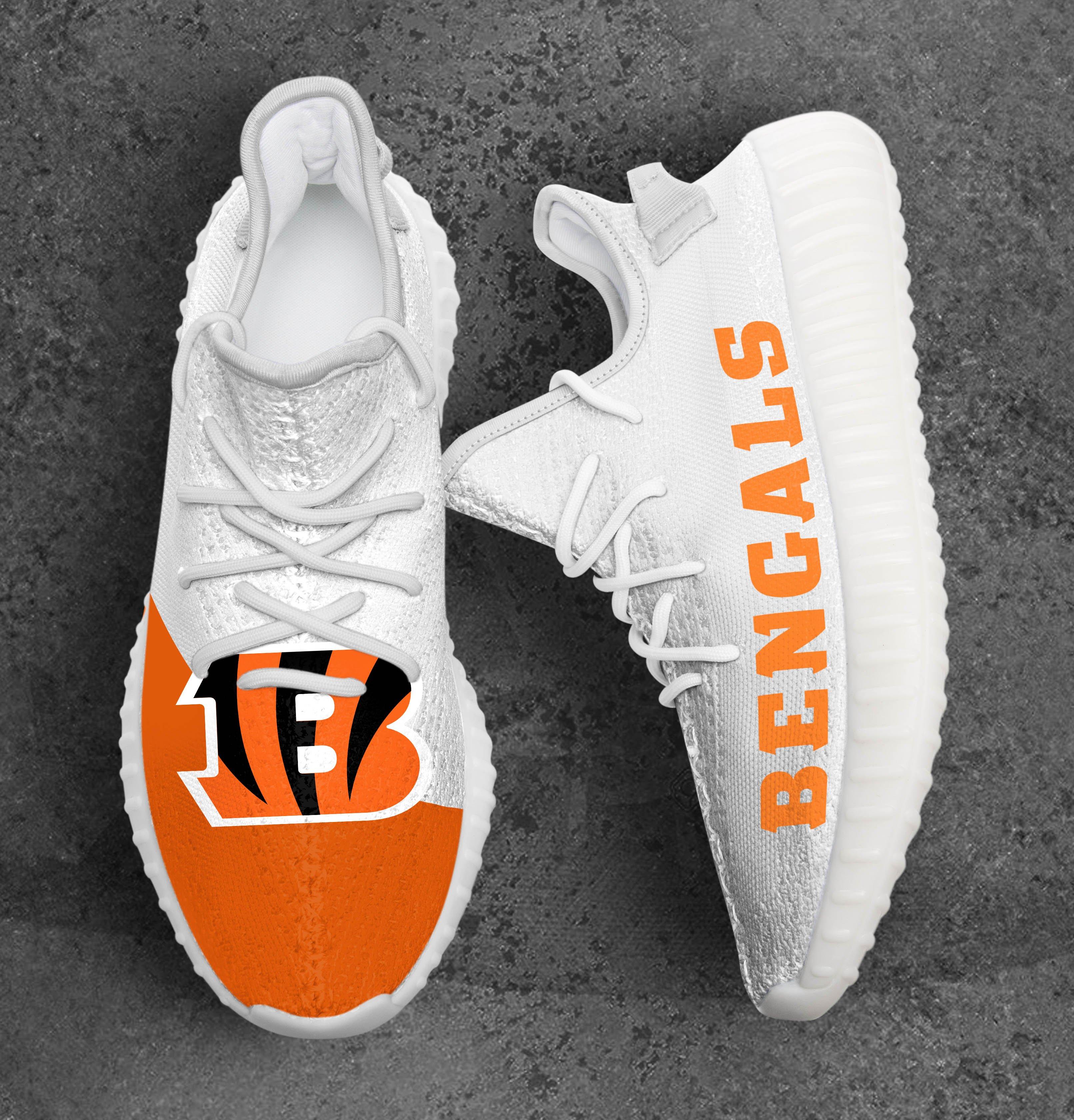 Kansas City Chiefs NFL Teams Yeezy Boost 350 V2 Shoes Sneaker Top Branding Trends 2020 (Copy)