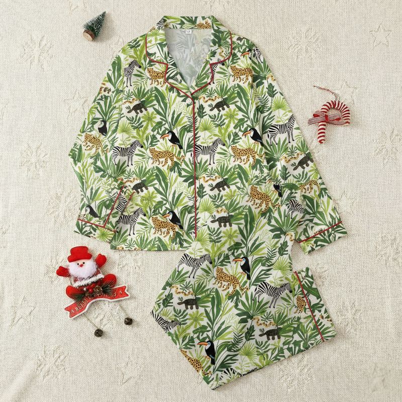 Women's Vibrant Off-White Jungle Wildlife Botanical Pattern: Exotic ...