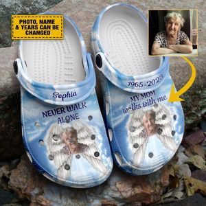 Customized Jesus Christ Clog Shoes My Mom Walks With Me Sandal Shoes Communion Gifts Christian Grandma Gifts Kid & Adult Unisex Clogs Shoes EVA