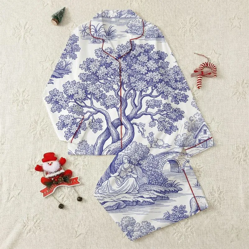 Women's Deep Indigo White Toile de Jouy Romantic Pastoral Landscape Classical Figures Satin Pajamas Set - 1