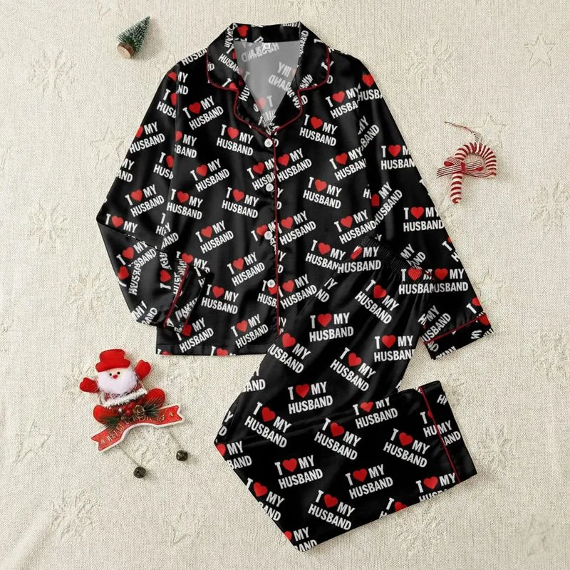 Women's Bold Black White Red 'I Heart My Husband' Typographic Repeat Pattern Satin Pajamas Set - 1