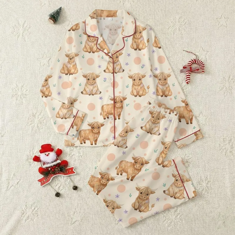 Women's Whimsical Watercolor Highland Cow Print, Fluffy Tan & Brown Cows, Cream & Peach Dots, Lilac Wildflower Meadow Pattern Satin Pajamas Set - 1