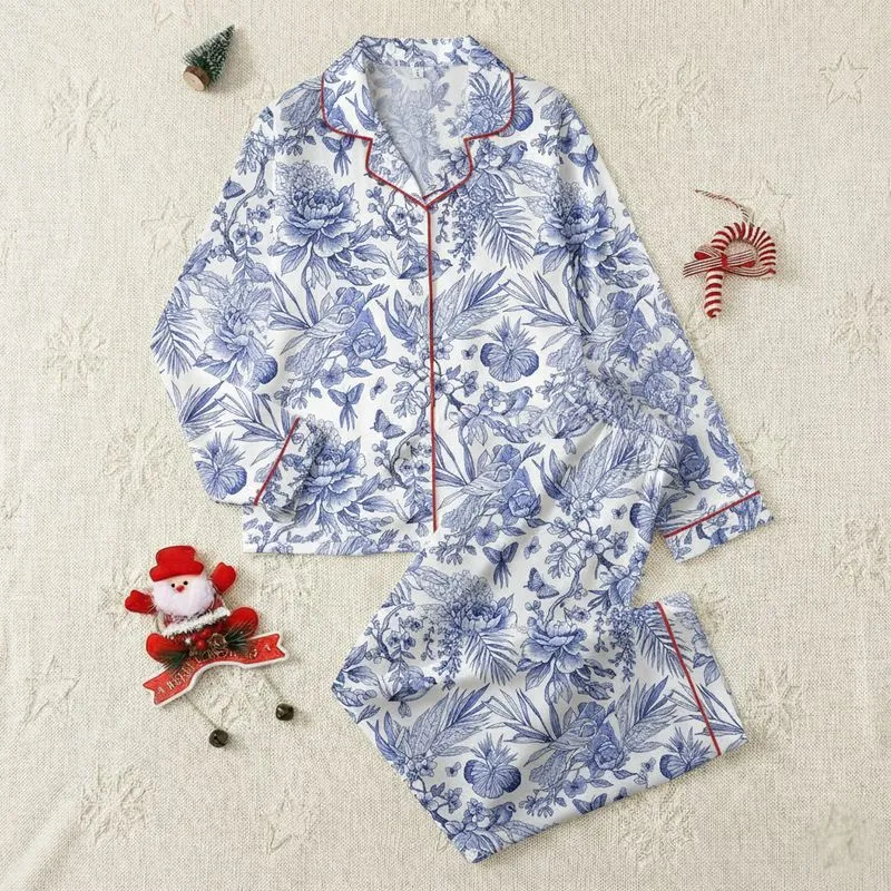 Women's Intricate Cerulean Blue Toile Peony Butterfly Songbird Etched Pattern Satin Pajamas Set - 1