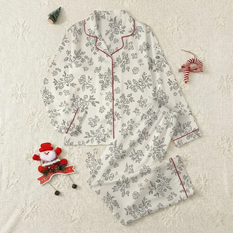 Women's Delicate Vintage Hand-Drawn Muted Brown-Grey Floral Clusters on Pale Cream Satin Pajamas Set - 1