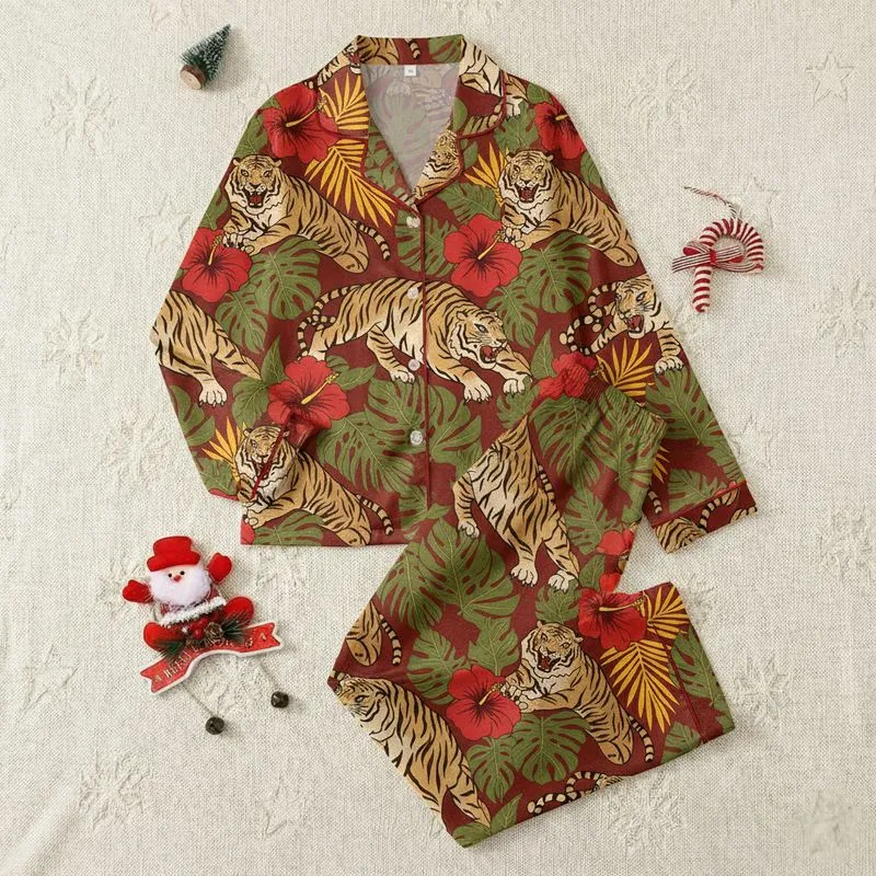 Women's Vibrant Reddish-Brown Tropical Tiger Hibiscus Golden Palm Pattern Satin Pajamas Set - 1