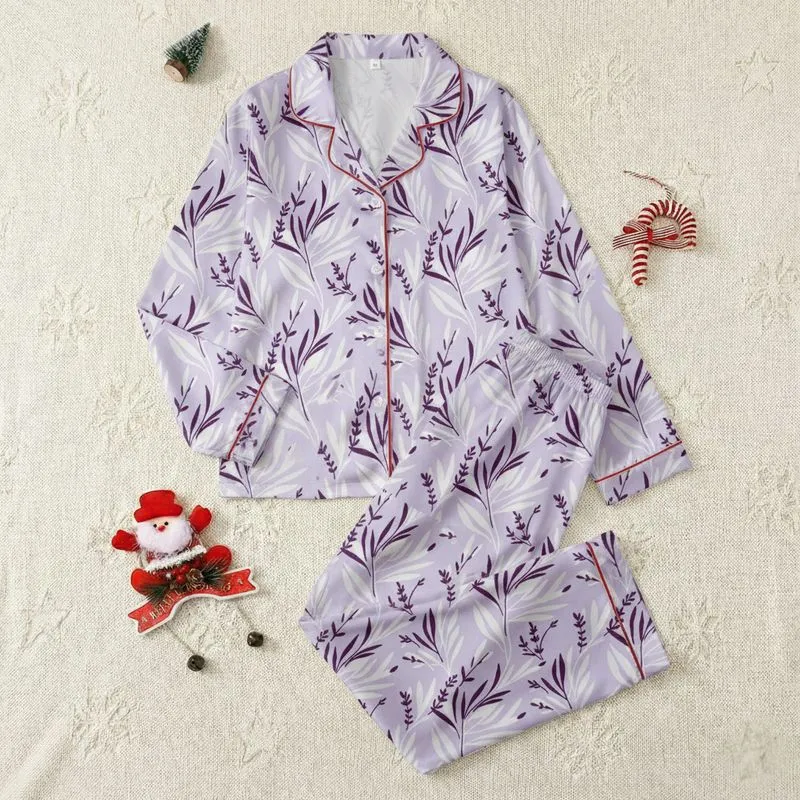 Women's Pale Lavender Organic Sprig & Aubergine Interwoven Leaf Pattern Satin Pajamas Set - 1