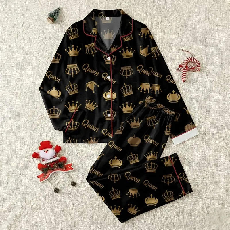 Empowered Queen: Golden Crown Elegant Script Repeating Pattern - Regal Style Satin Pajamas Set - 1