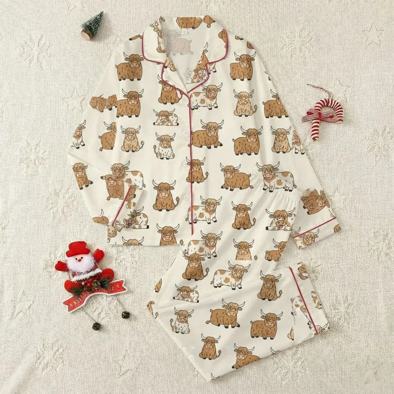 Highland Cow Lovers' Whimsical Cartoon Highland Cow Repeating Pattern Warm Brown & Cream Tones Satin Pajamas Set - 1