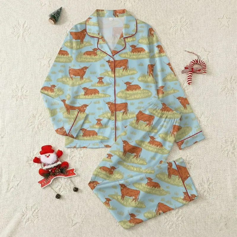 Ladies' Charming Rustic Hand-Drawn Highland Cow & Rolling Hills Light Sky Blue Pattern Satin Pajamas Set - 1