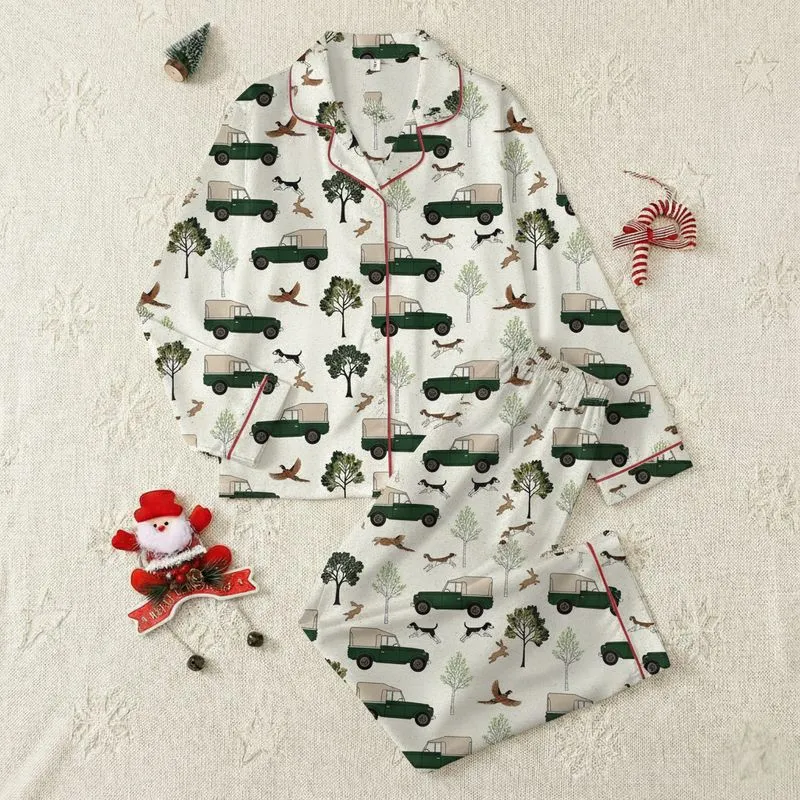 Kids' Vintage Style Rustic Off-White Forest Green 4x4 Spaniel Pheasant Design Satin Pajamas Set - 1