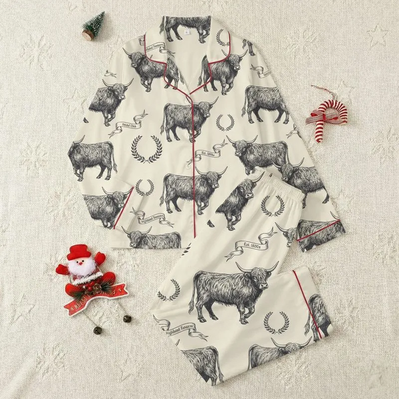 Cattle Enthusiasts' Cream & Black Vintage Etched Highland Cattle Rustic Western Seamless Pattern Satin Pajamas Set - 1