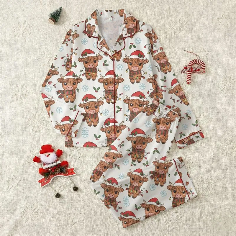 Festive Makers' Whimsical Fluffy Highland Cow Christmas Pattern with Santa Hats, Red Plaid & Colorful String Lights Satin Pajamas Set - 1