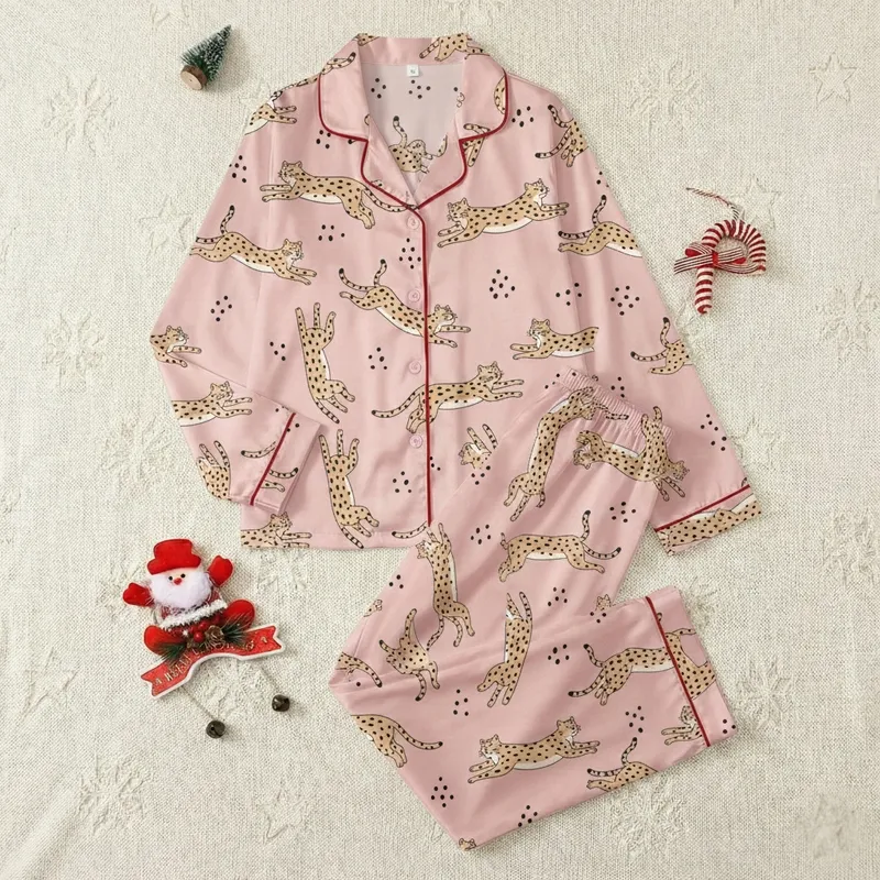 Women's Whimsical Spotted Wild Cats Pastel Pink Feline Pattern Short Sleeve Shorts Pajama Set Satin Pajamas Set - 1