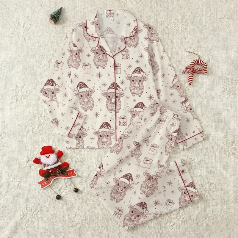 Mooey Christmas Highland Cow: Whimsical Leopard Hat & Heart Glasses Rustic Loungewear Satin Pajamas Set - 1