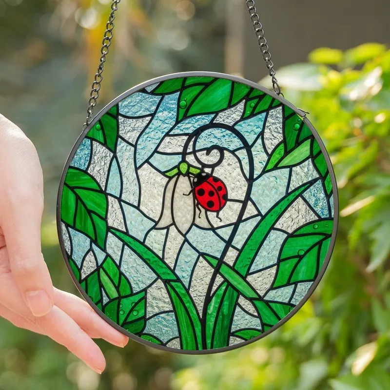 Nature Lovers' Tiffany Stained Glass Red Ladybug Bellflower Green Leaf Mosaic Art Stained Glass Suncatcher - Ms41Q4QaDo