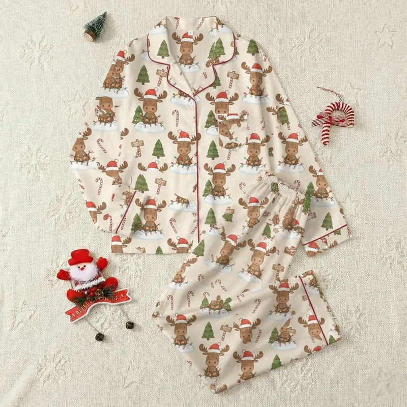 Festive Animal Lover: Cartoon Baby Moose Christmas Lights Pattern Cozy Unisex Top Satin Pajamas Set - 1