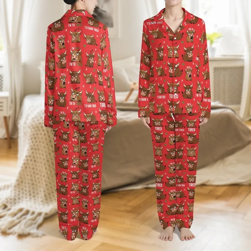 Funny Exhausted Mood: Humorous Yawning Highland Cow Pattern, Red Background, 'I'M TO DARN TIRED' Text Satin Pajamas Set - 1