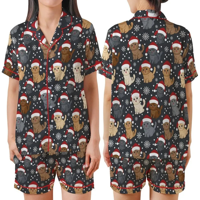 Cat Lovers' Realistic Fluffy Kittens Christmas Red Santa Hats Snowflakes All-Over Design Satin Short-Sleeve Pajamas Set - 1