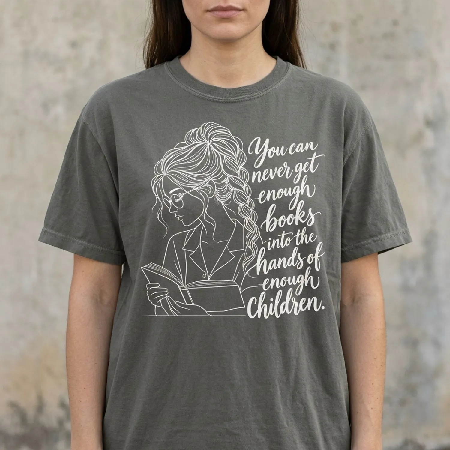 Dolly Parton Book Lover T-Shirt, Reading Enthusiast Literary Tee, Teacher Gift - 1