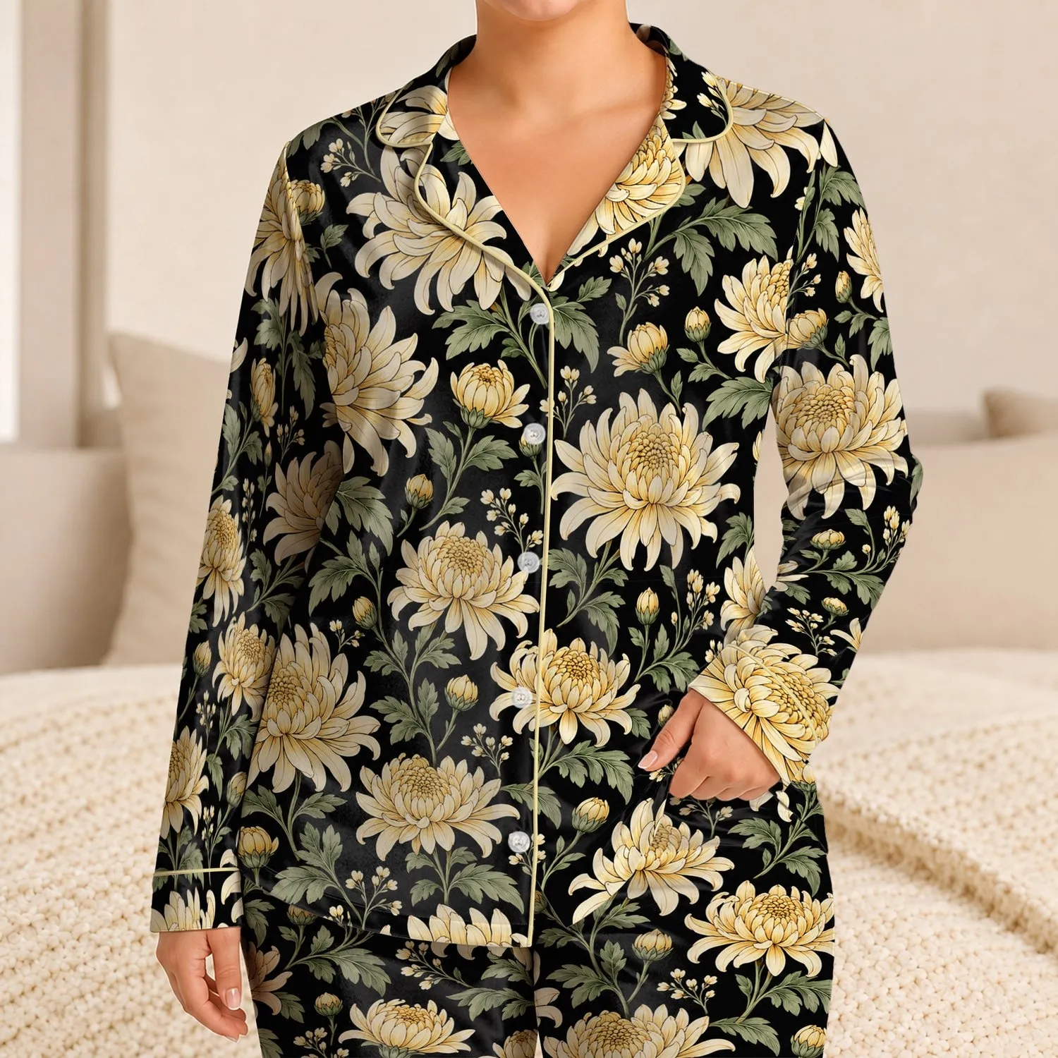 Cream Chrysanthemum Blooms for Cozy Botanical Evenings and Relaxed Lounge Style at Home Satin Pajamas Set - 1