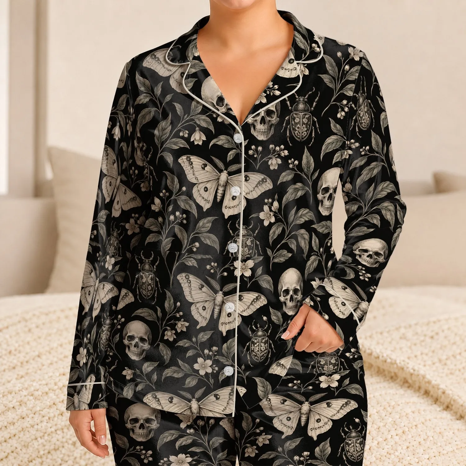 Gothic Moths, Skulls And Beetles For Moody Evenings And Dark Academia Style Satin Pajamas Set - 1