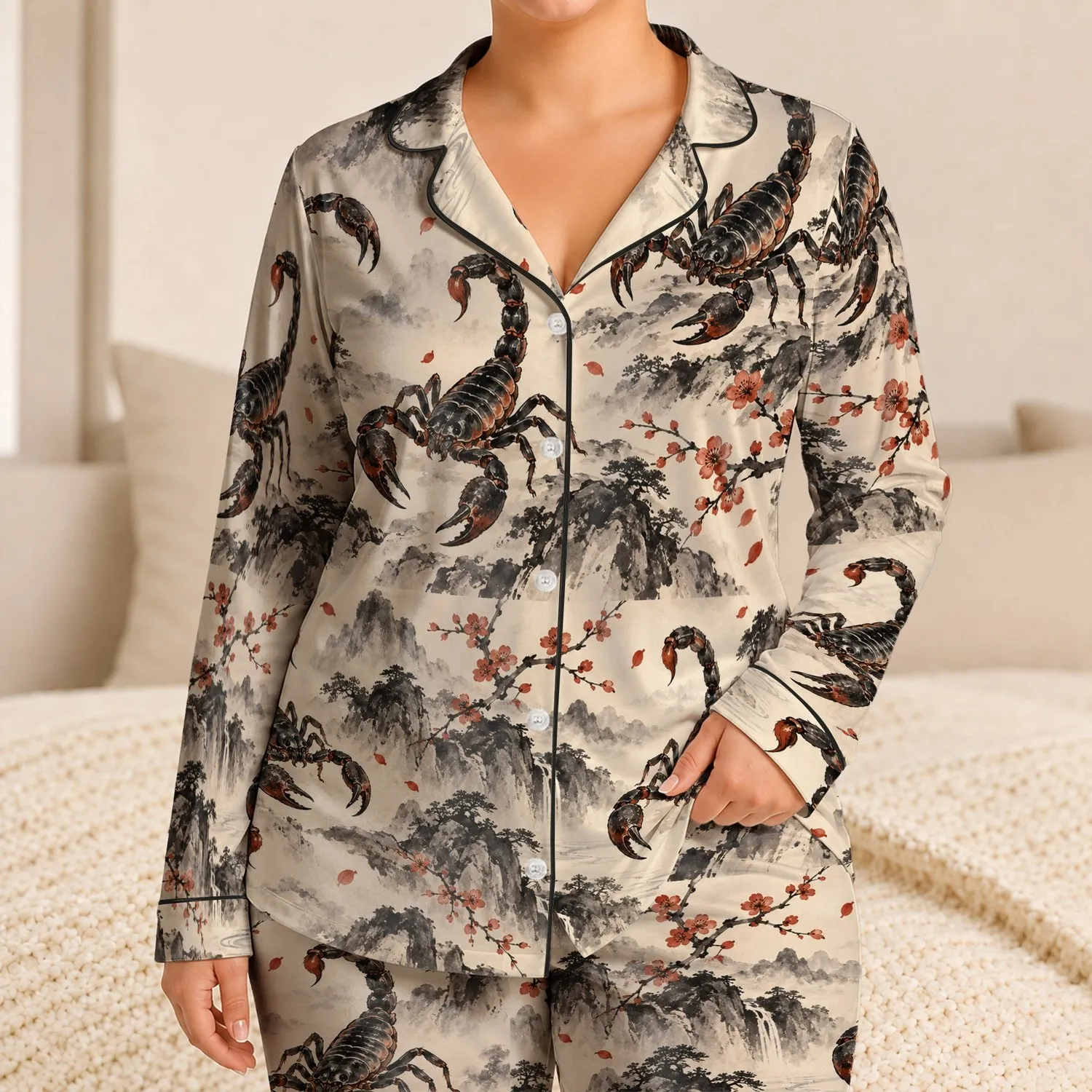 Chinese Ink Wash Scorpions for Relaxed Vacation Evenings and Cozy Home Lounging Satin Pajamas Set - 1