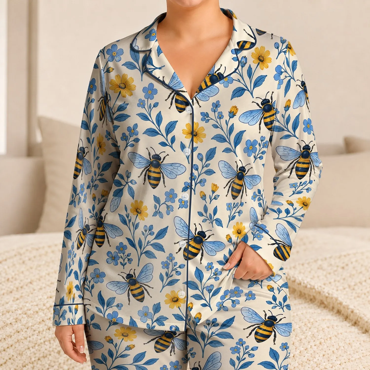 Blue Bees And Wildflowers For Countryside Getaways And Relaxed Summer Days For Women Satin Pajamas Set - 1